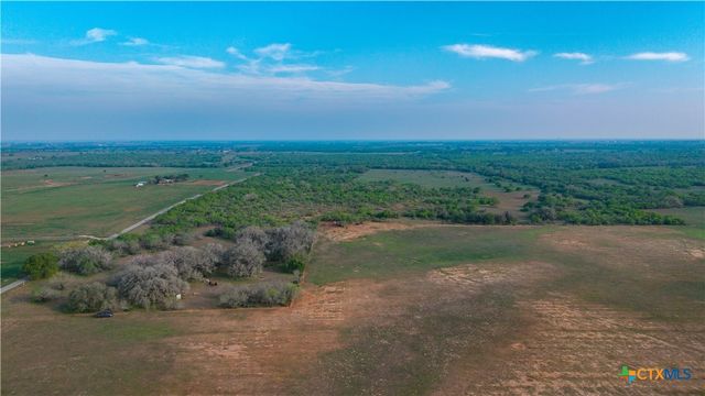 TBD County Road 404, Floresville, TX 78114