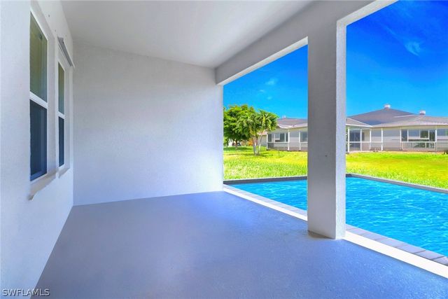 2118 SW 25th TER, Cape Coral, FL 33914