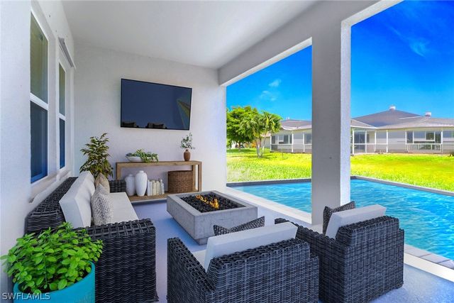 2118 SW 25th TER, Cape Coral, FL 33914