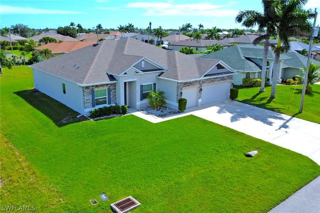 2118 SW 25th TER, Cape Coral, FL 33914