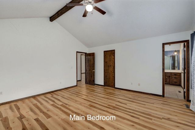 3839 N Stewart Avenue, Springfield, MO 65803