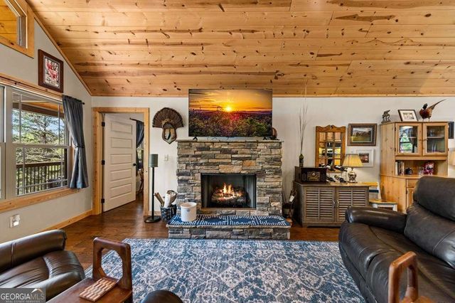 539 Summer Cove Road, Blairsville, GA 30512