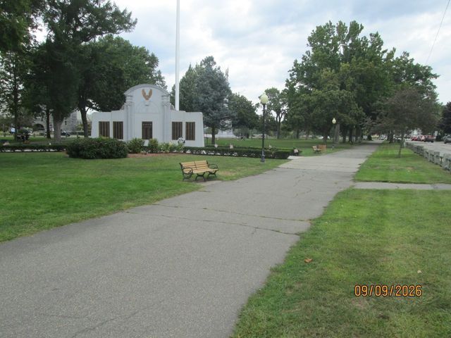 298 Main St. 12, Wakefield, MA 01880