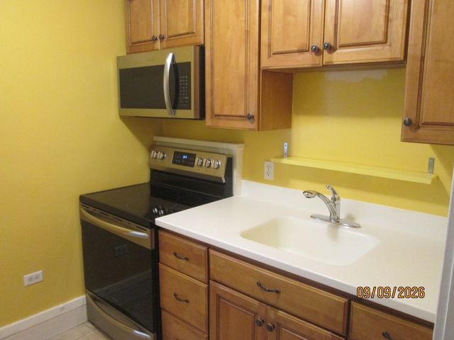 298 Main St. 12, Wakefield, MA 01880