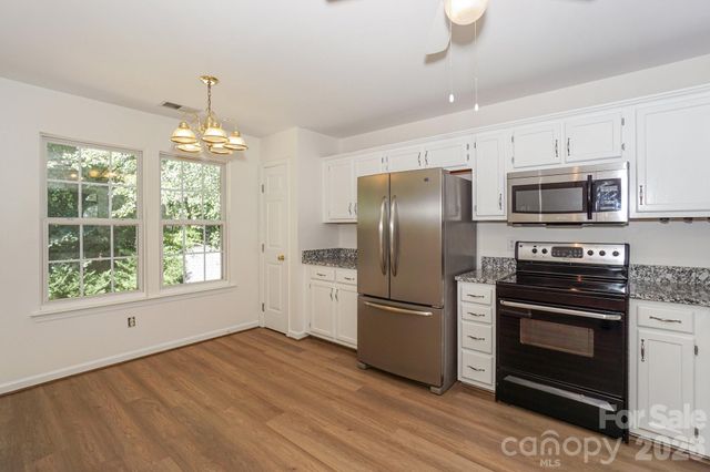 2485 Acadia Court, Kannapolis, NC 28083