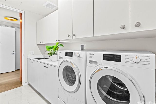 1118 Ala Moana Boulevard 1606, Honolulu, HI 96814