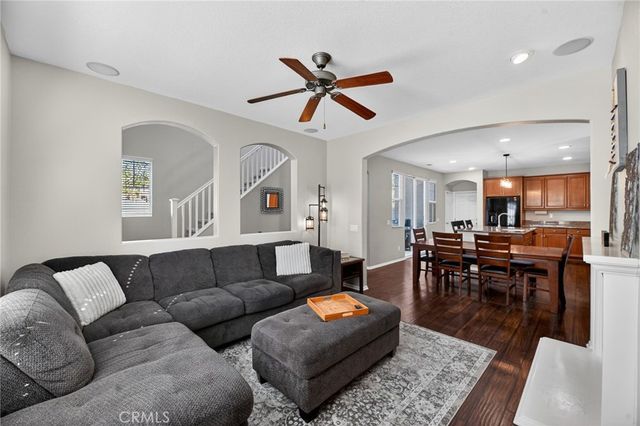 35715 Plume Ln, Murrieta, CA 92562