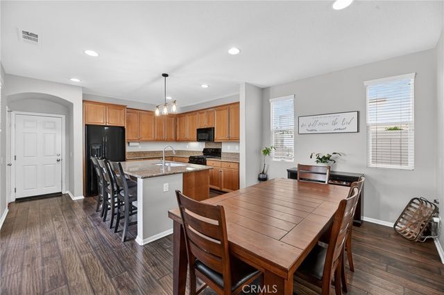 35715 Plume Ln, Murrieta, CA 92562