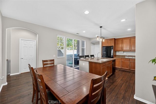 35715 Plume Ln, Murrieta, CA 92562