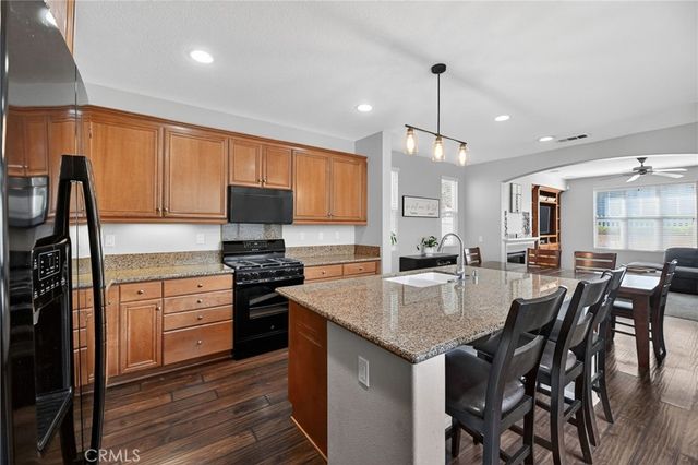 35715 Plume Ln, Murrieta, CA 92562