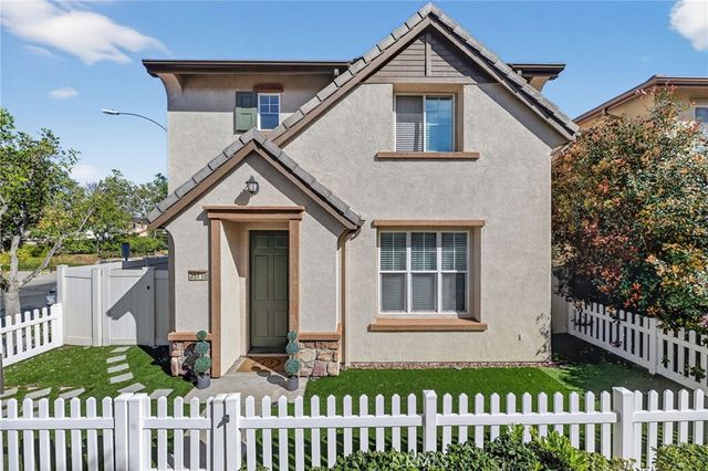 35715 Plume Ln, Murrieta, CA 92562