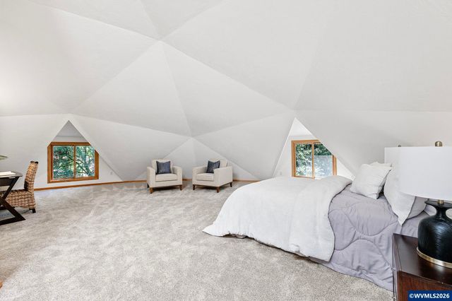 7210 NW Grandview Dr, Corvallis, OR 97034