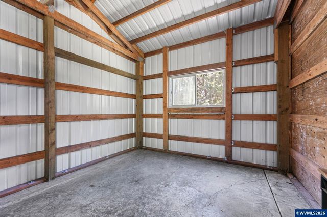 7210 NW Grandview Dr, Corvallis, OR 97034