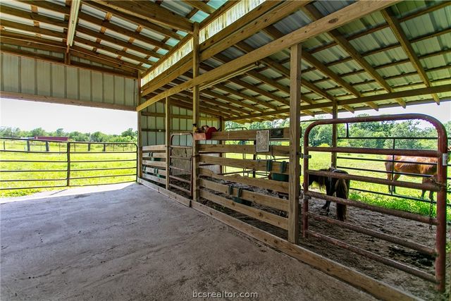 8137 CR 201, Somerville, TX 77879