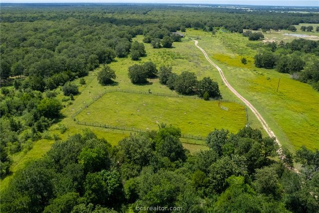 8137 CR 201, Somerville, TX 77879