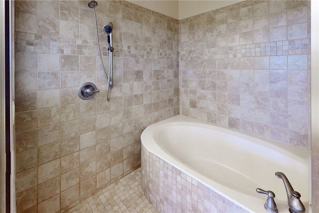 8137 CR 201, Somerville, TX 77879