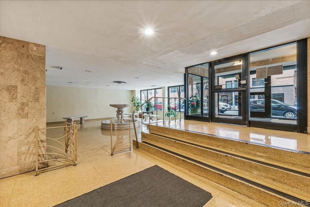 99-35 59th Avenue 4k, Corona, NY 11368 — photo 3