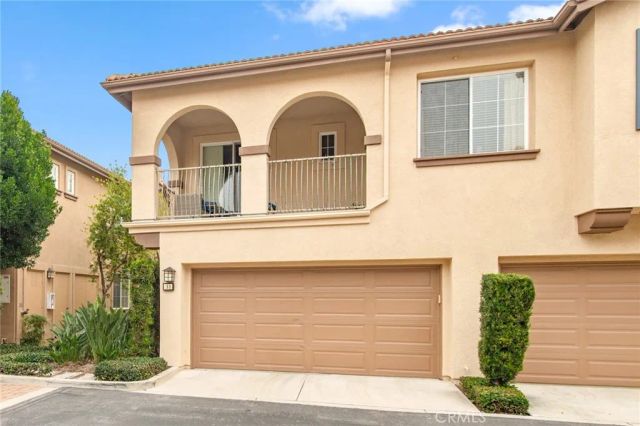 31 Bradford, Irvine, CA 92602