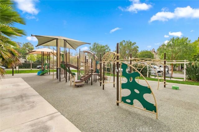 31 Bradford, Irvine, CA 92602