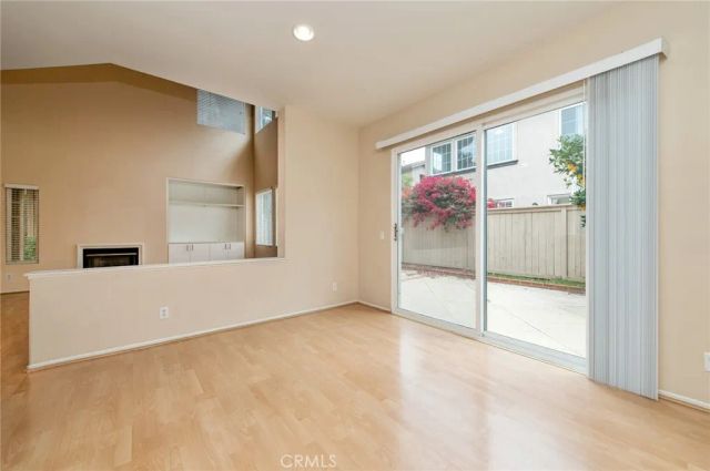 31 Bradford, Irvine, CA 92602