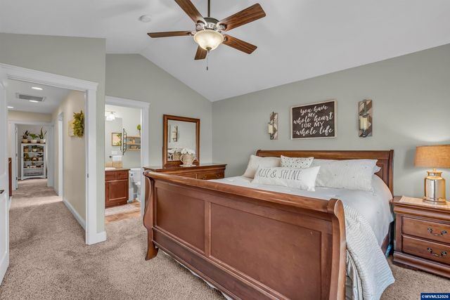 5252 9th Ct SE, Salem, OR 97306