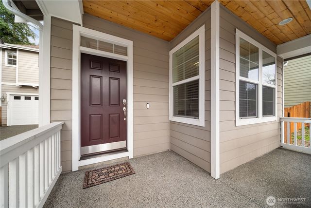24034 SE 20th Street, Sammamish, WA 98075