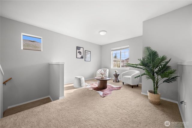 24034 SE 20th Street, Sammamish, WA 98075