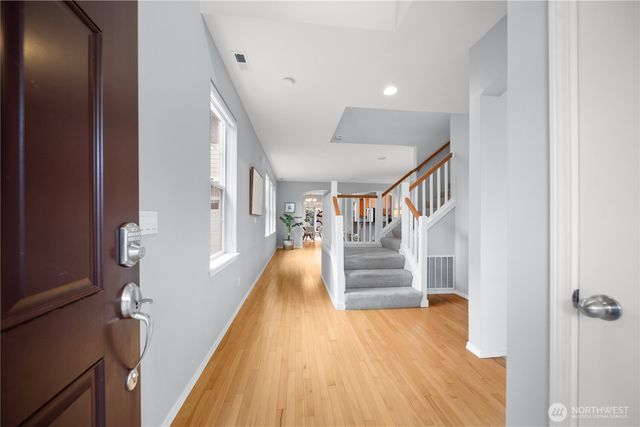 24034 SE 20th Street, Sammamish, WA 98075