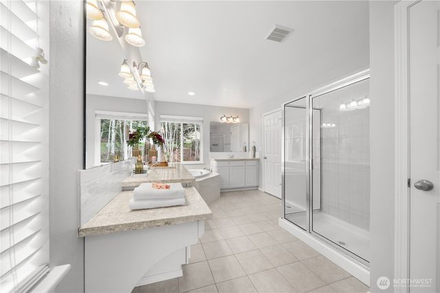 24034 SE 20th Street, Sammamish, WA 98075