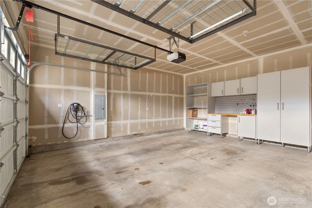 24034 SE 20th Street, Sammamish, WA 98075