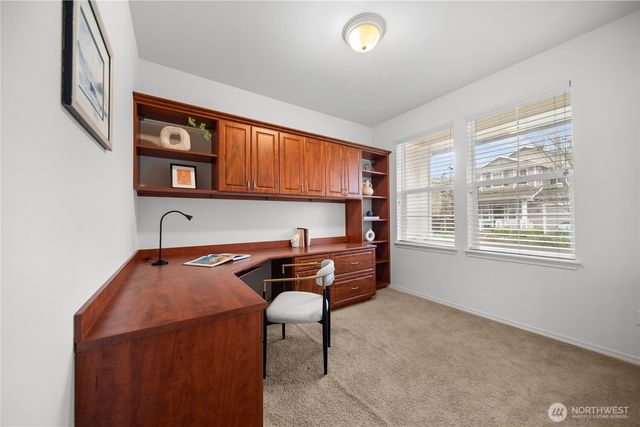 24034 SE 20th Street, Sammamish, WA 98075