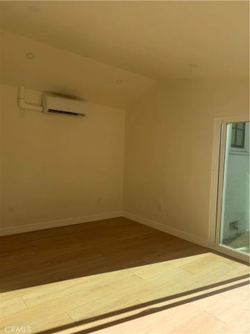 1431 Montgomery B, Glendale, CA 91202