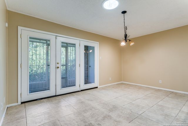 5007 Arbor Ridge, San Antonio, TX 78228