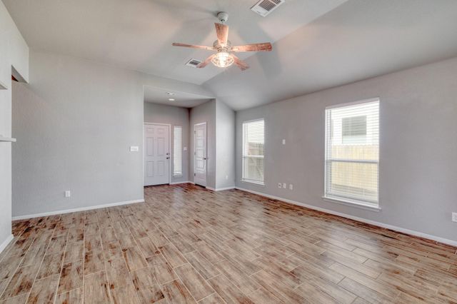 264 GAIDA LOOP, Georgetown, TX 78628