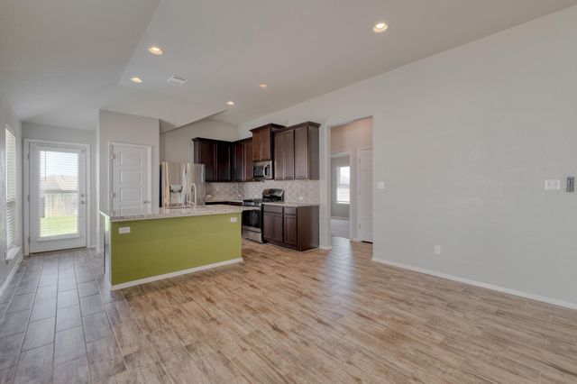 264 GAIDA LOOP, Georgetown, TX 78628