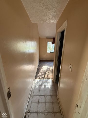 4829 Dancer Drive, Indianapolis, IN 46237