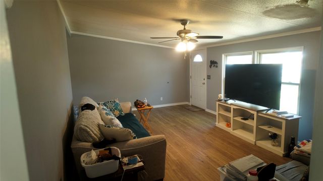 750 High RD, Kyle, TX 78640