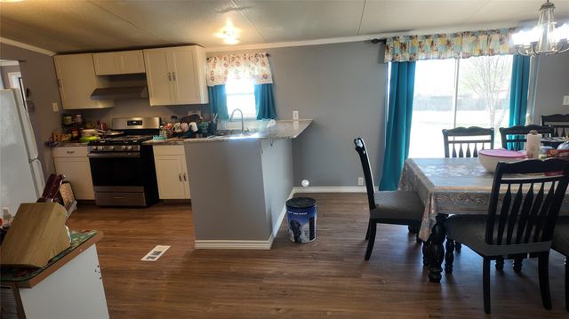 750 High RD, Kyle, TX 78640