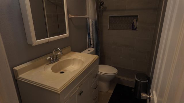 750 High RD, Kyle, TX 78640