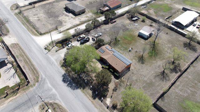 750 High RD, Kyle, TX 78640