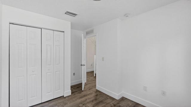 2902 NW 44th Street, Miami, FL 33142