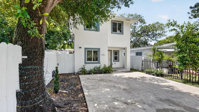 2902 NW 44th Street, Miami, FL 33142