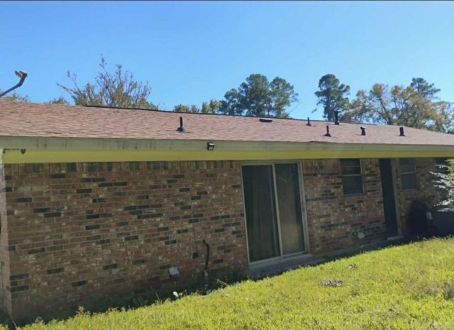 1006 Oakhollow Place, Diboll, TX 75941