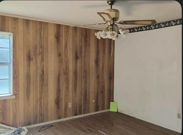 1006 Oakhollow Place, Diboll, TX 75941