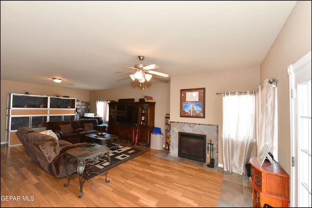 7350 NAVIDAD Way, Canutillo, TX 79835