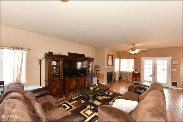 7350 NAVIDAD Way, Canutillo, TX 79835