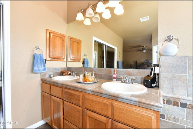 7350 NAVIDAD Way, Canutillo, TX 79835