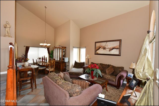 7350 NAVIDAD Way, Canutillo, TX 79835