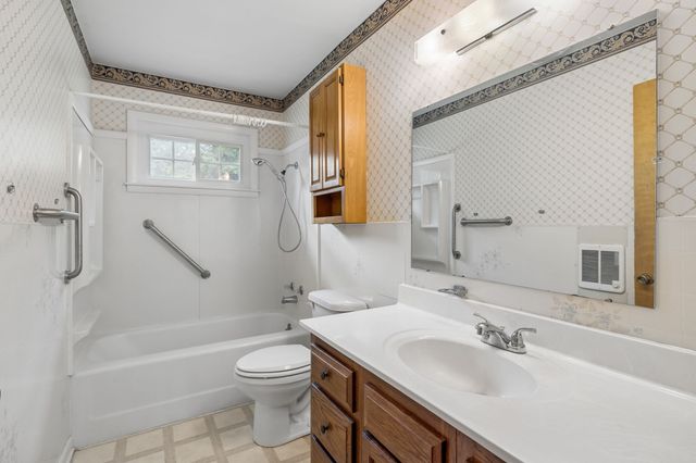 708 Hickory St, Centerville, TN 37033