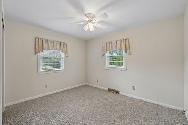 708 Hickory St, Centerville, TN 37033